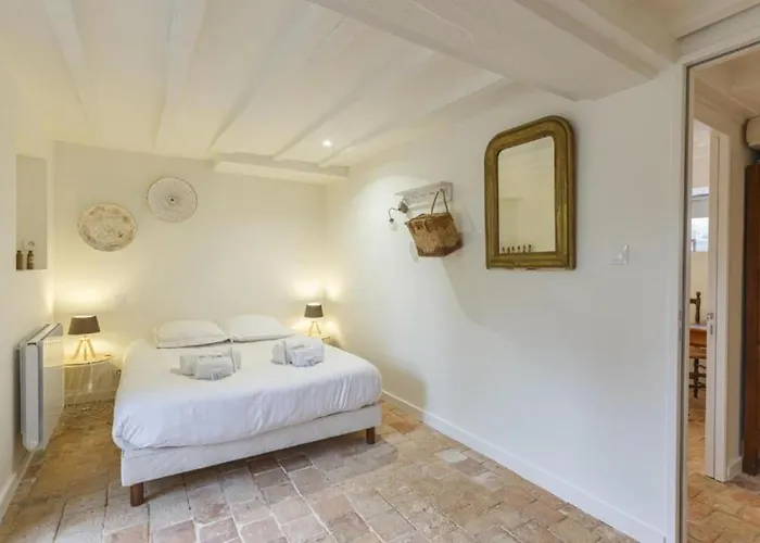 Un Toit Sous Les Ifs Apartmán